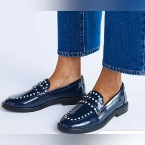 NWT Women’s Free Assembly Studded Loafer Navy